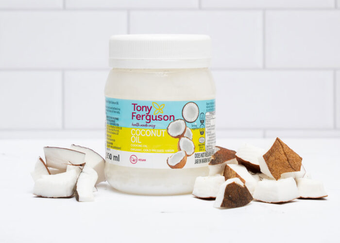 10 Everyday Uses of Coconut Oil (That Go Way Beyond Cooking)